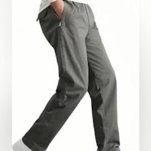 Columbia Gray Chinos with Relaxed Fit